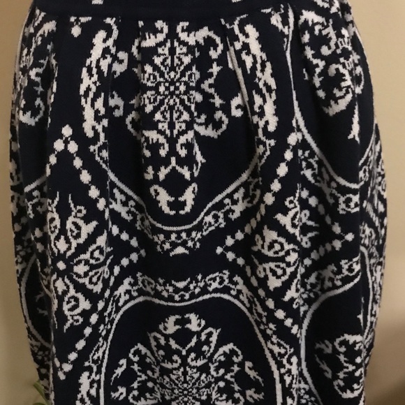 Romeo & Juliet Dress - Picture 5 of 8